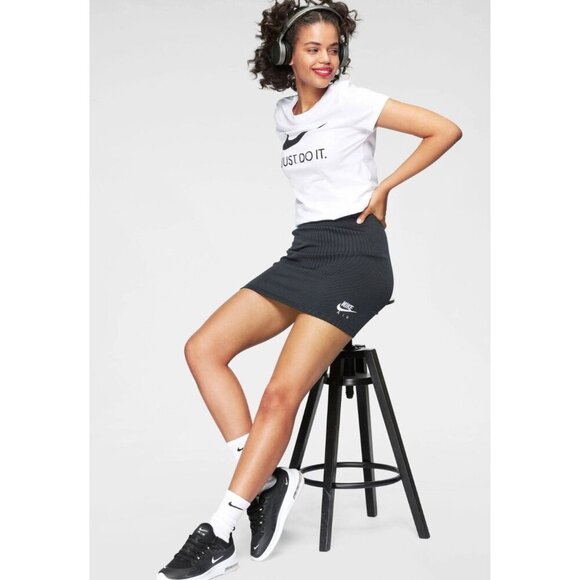 Nike Air Black Ribbed Knit High-Waisted Mini Skirt For Women Size S - Picture 2 of 8